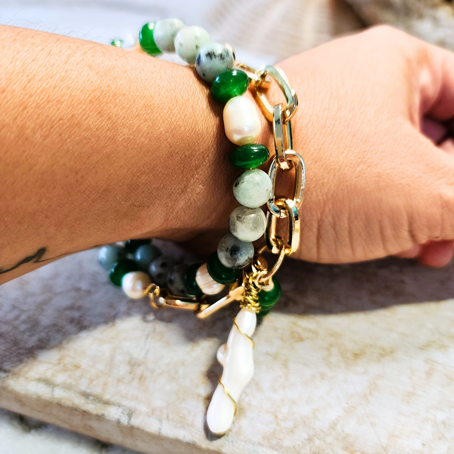 Green Jade & Natural Pearl Bracelet with 18k Gold-Plated Chain