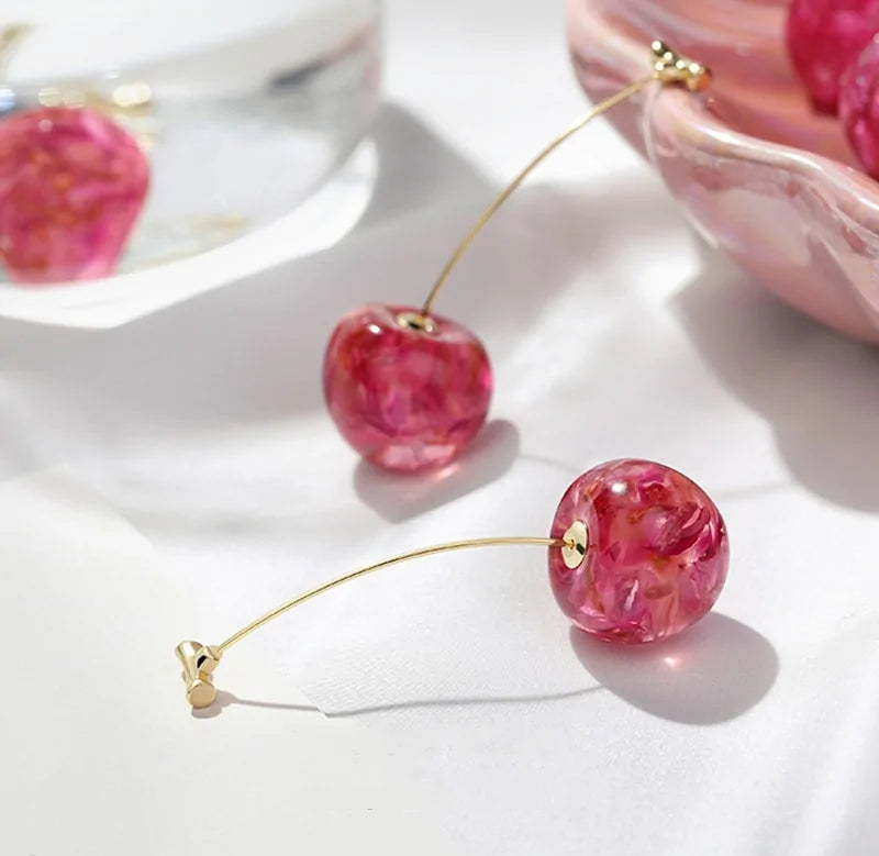 Earrings, trendy jewelry, jewelry, stud earrings, gold-plated, geometric shapes, artisan jewelry, luxury jewelry, fruits jewelry, cherry jewelry