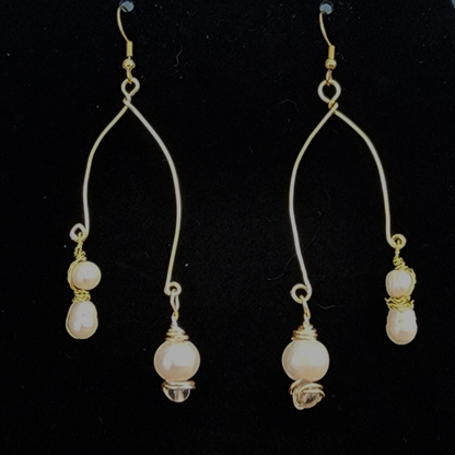 Freshwater Pearl Twist Earrings