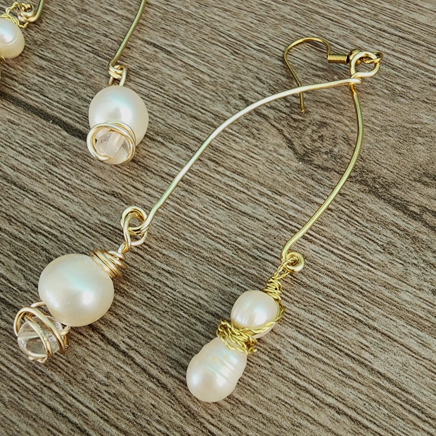 Freshwater Pearl Twist Earrings