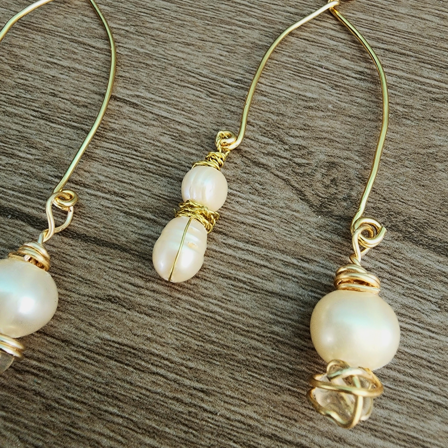 Freshwater Pearl Twist Earrings