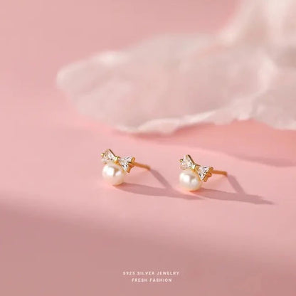 Pearl Bow Sweet Stud Earrings