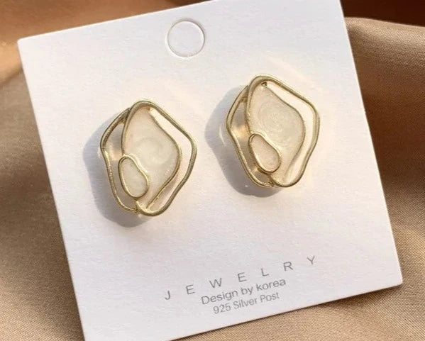 Geometric Irregular Shell Stud Earrings - Elegant Women's Fashion